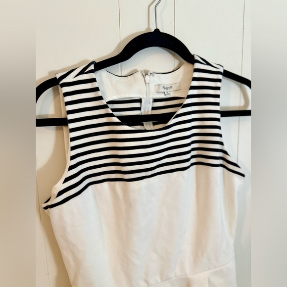 Madewell Verse Stripe Dress Size M - Picture 3 of 10
